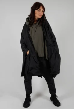 Relaxed Fit Hooded Jumper in Camp