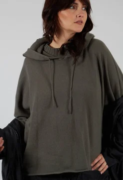 Relaxed Fit Hooded Jumper in Camp