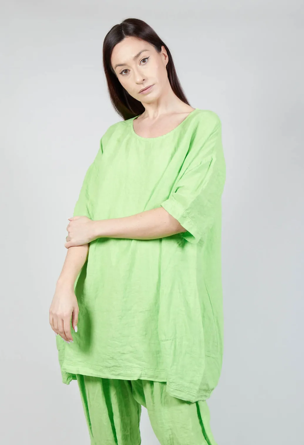 Relaxed Fit Linen Top in Lime