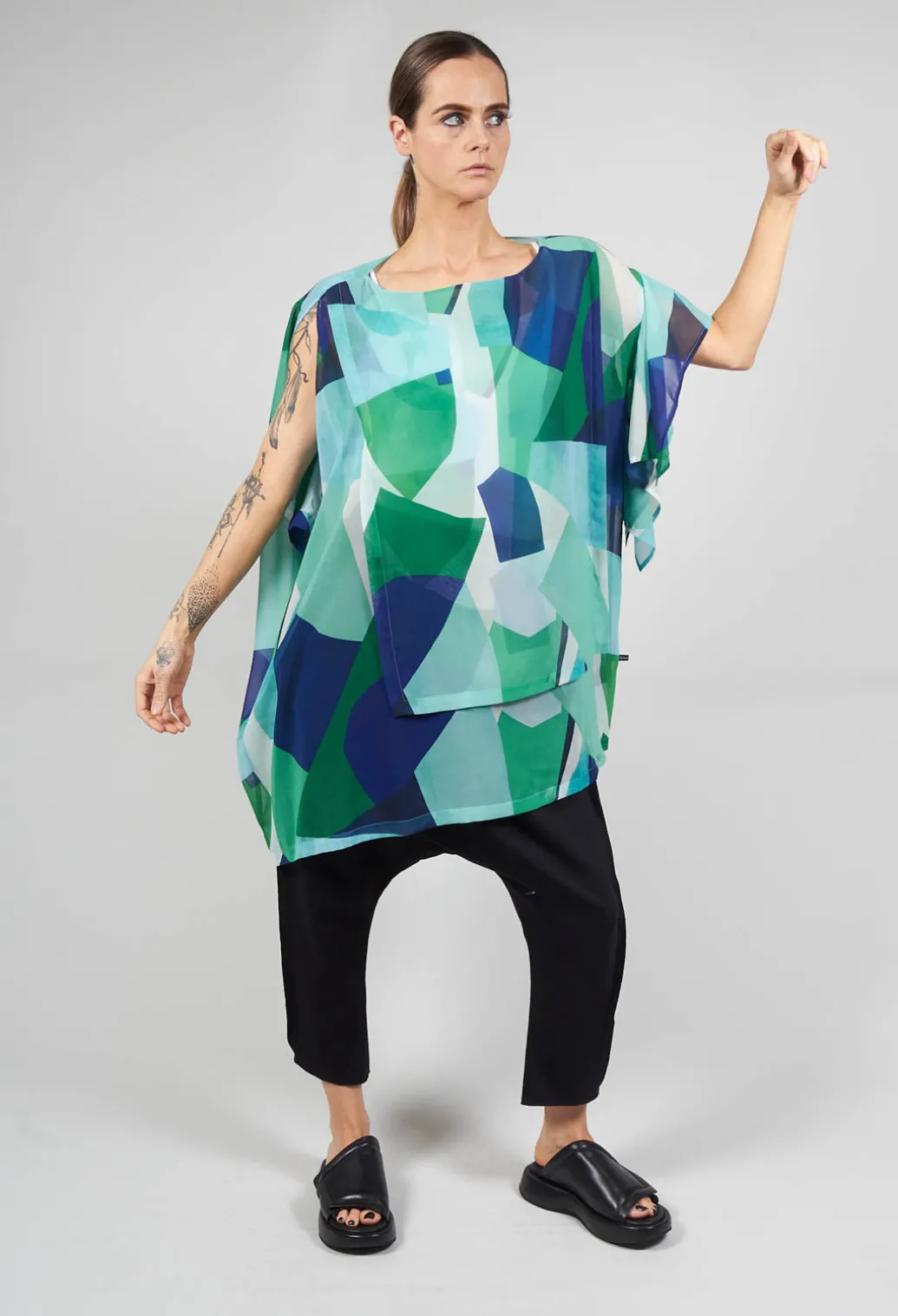 Reni Blouse in Blue Green