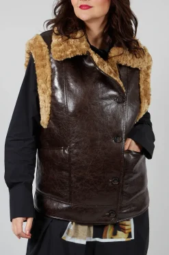 Reversible Gillet with Faux Fur and Suede in Choc Crackle