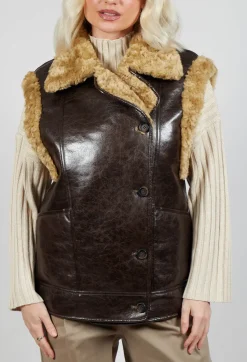 Reversible Gillet with Faux Fur and Suede in Choc Crackle
