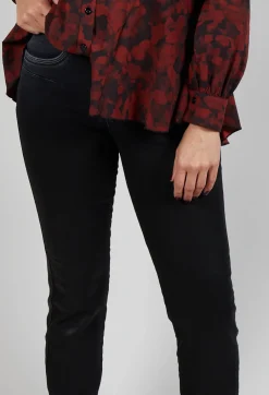 Rigorous Jeans in Black