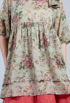 Roselle Top in Almond Flowers