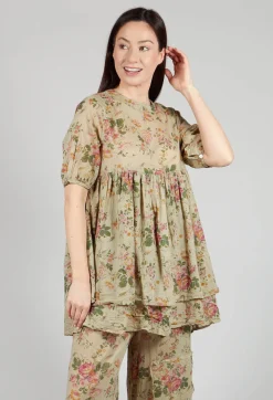 Roselle Top in Almond Flowers
