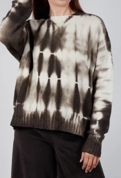 Round Neck Jumper in Dark Brown