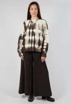 Round Neck Jumper in Dark Brown