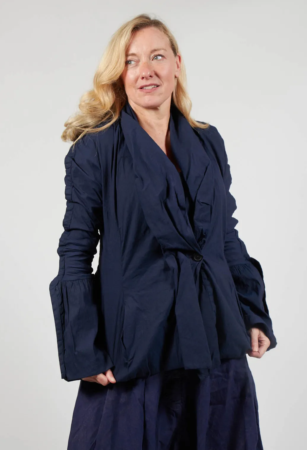 Ruched Fabric Collar Jacket With Statement Sleeves in Grape