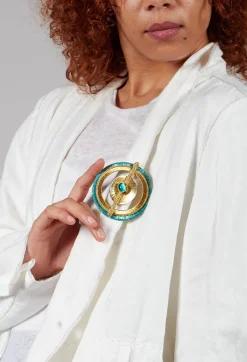 Saturne Brooch in Gold/Celadon