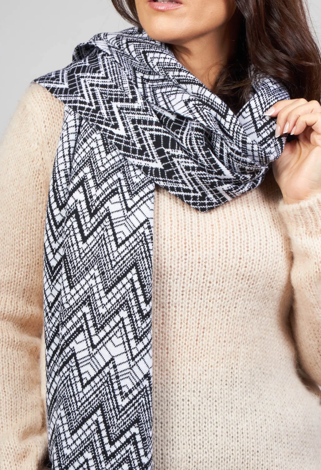 Scarf Bodi