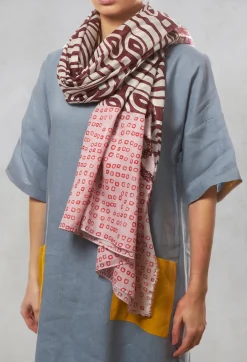 Scarf in Karkadè