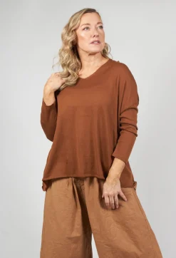 Scollo V Jumper in Pottery