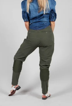 Scurry Trousers in Khaki