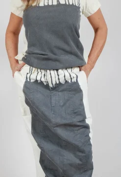 Seam Maxi Skirt in in Asteroid Paint