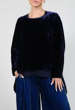 Sevda Top in Navy Blue