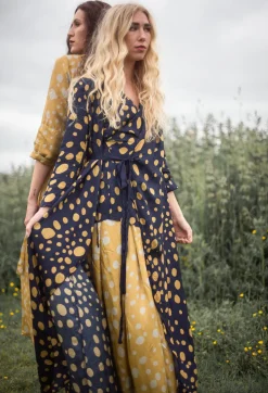 Shama Skirt in Curry