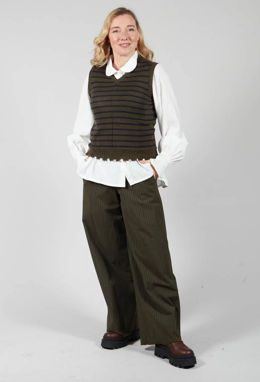 Shirt with Gathered Cuffs in White