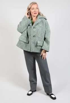 Short Coat with Large Collar in Grey