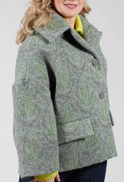 Short Coat with Large Collar in Grey