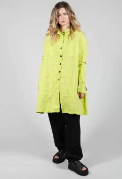 Short Length Coat With Pocket Features in Spring