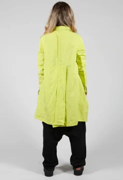 Short Length Coat With Pocket Features in Spring