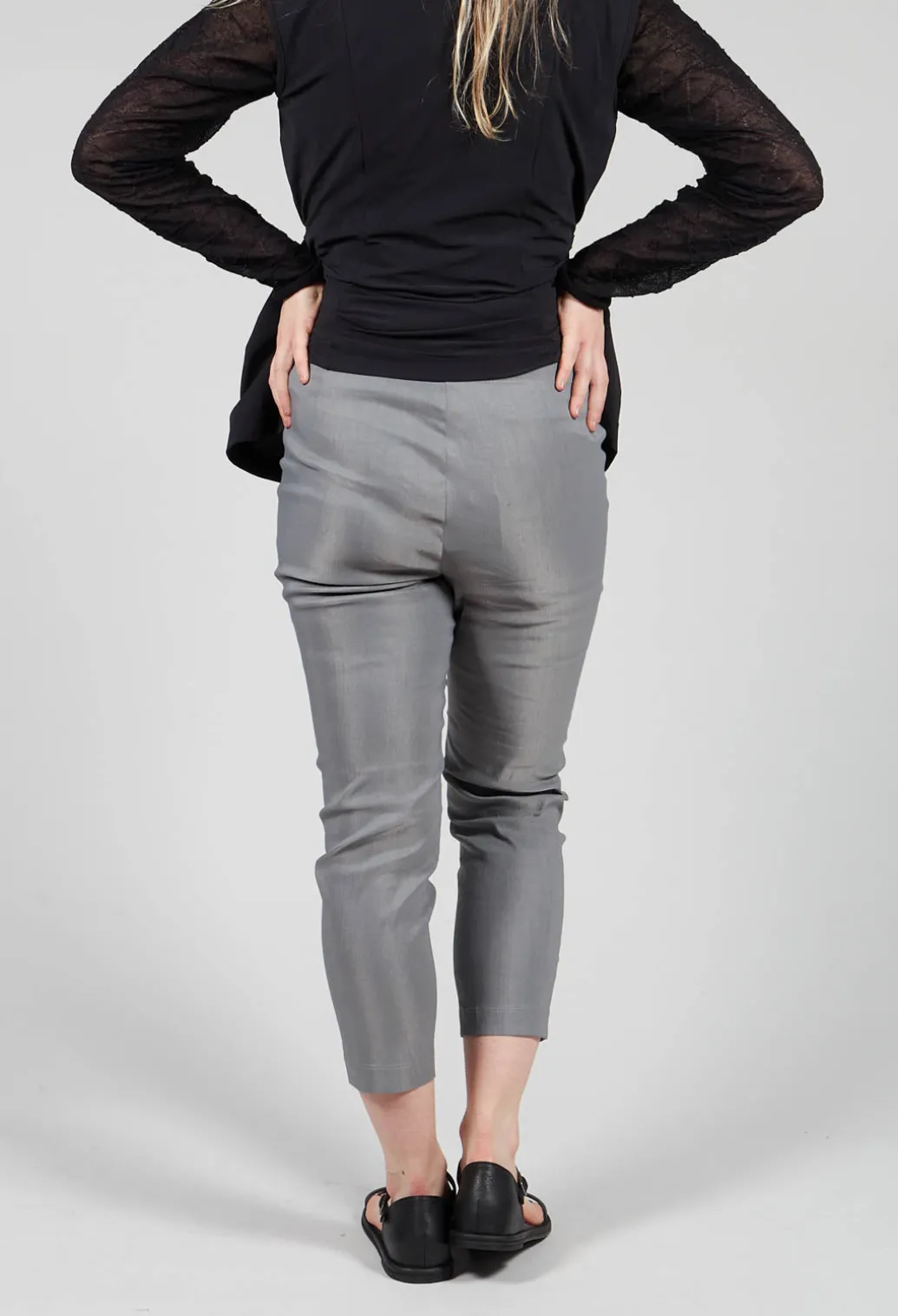 Short Pull On Leggings in Grey