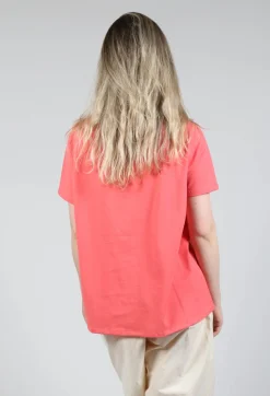 Short Sleeve T-Shirt in Strawberry