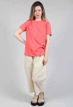 Short Sleeve T-Shirt in Strawberry
