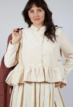 Short Structured Jacket in Cream