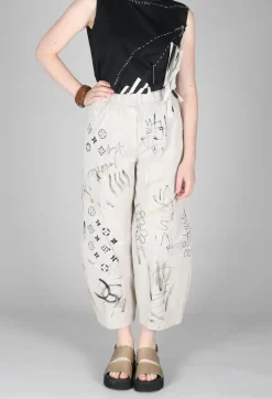 Signature Design Trousers in Beige
