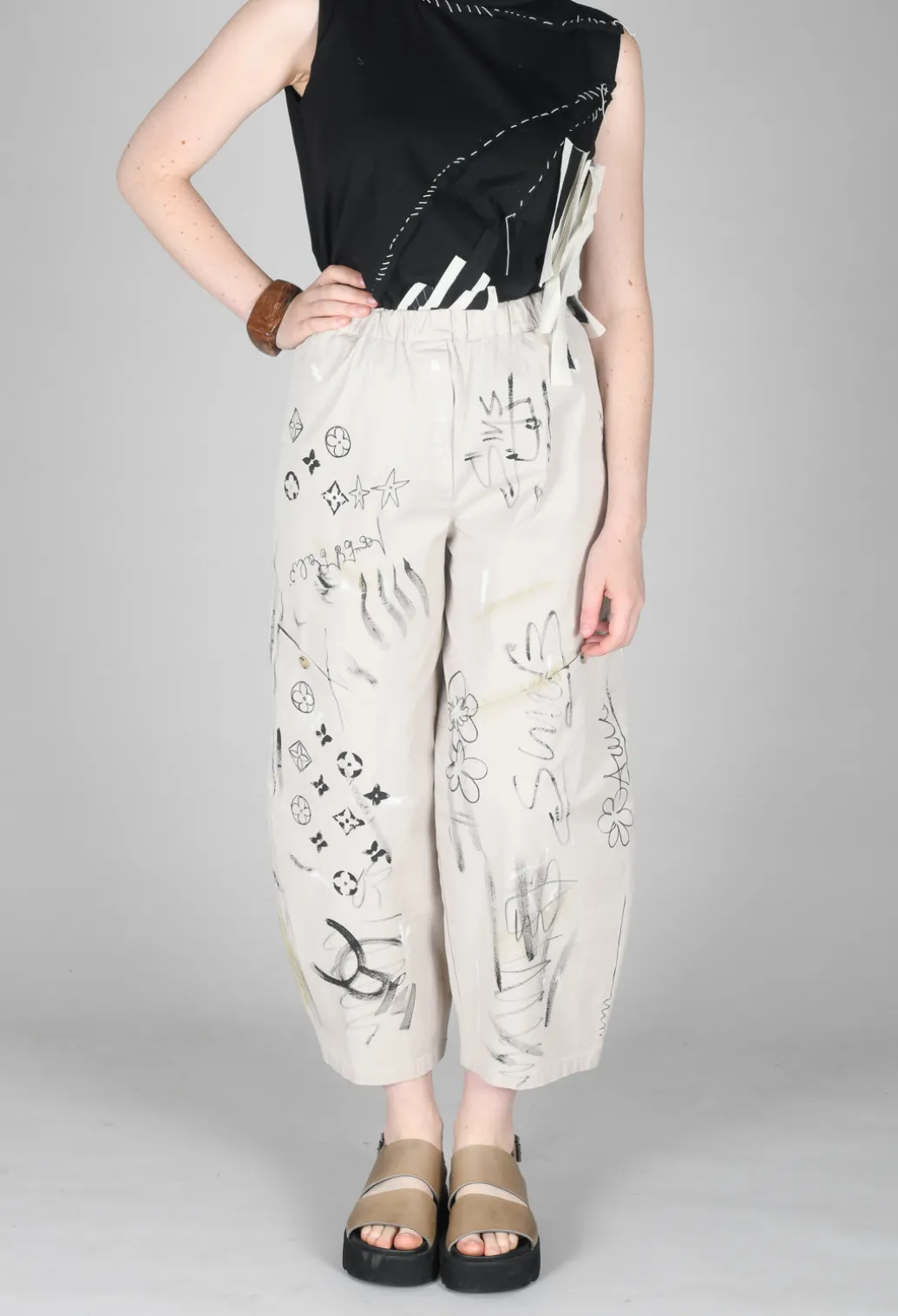 Signature Design Trousers in Beige