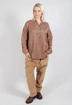 Silk Collar Shirt in Nut