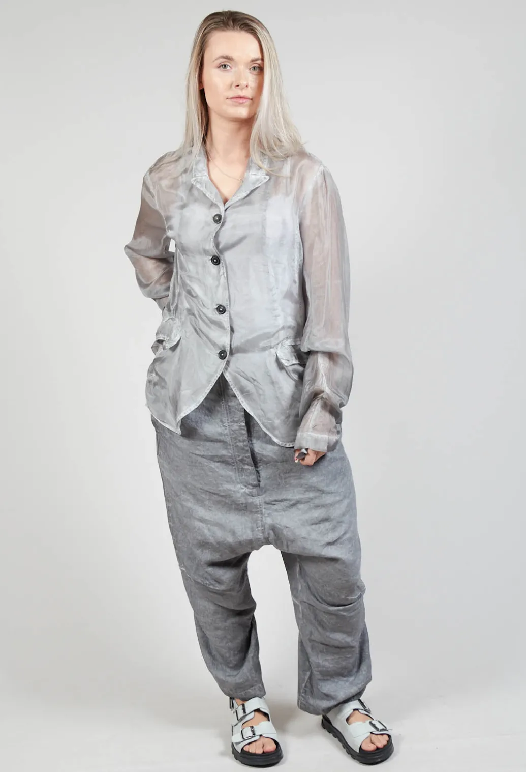 Silk Crease Jacket in C.Coal 70% Cloud