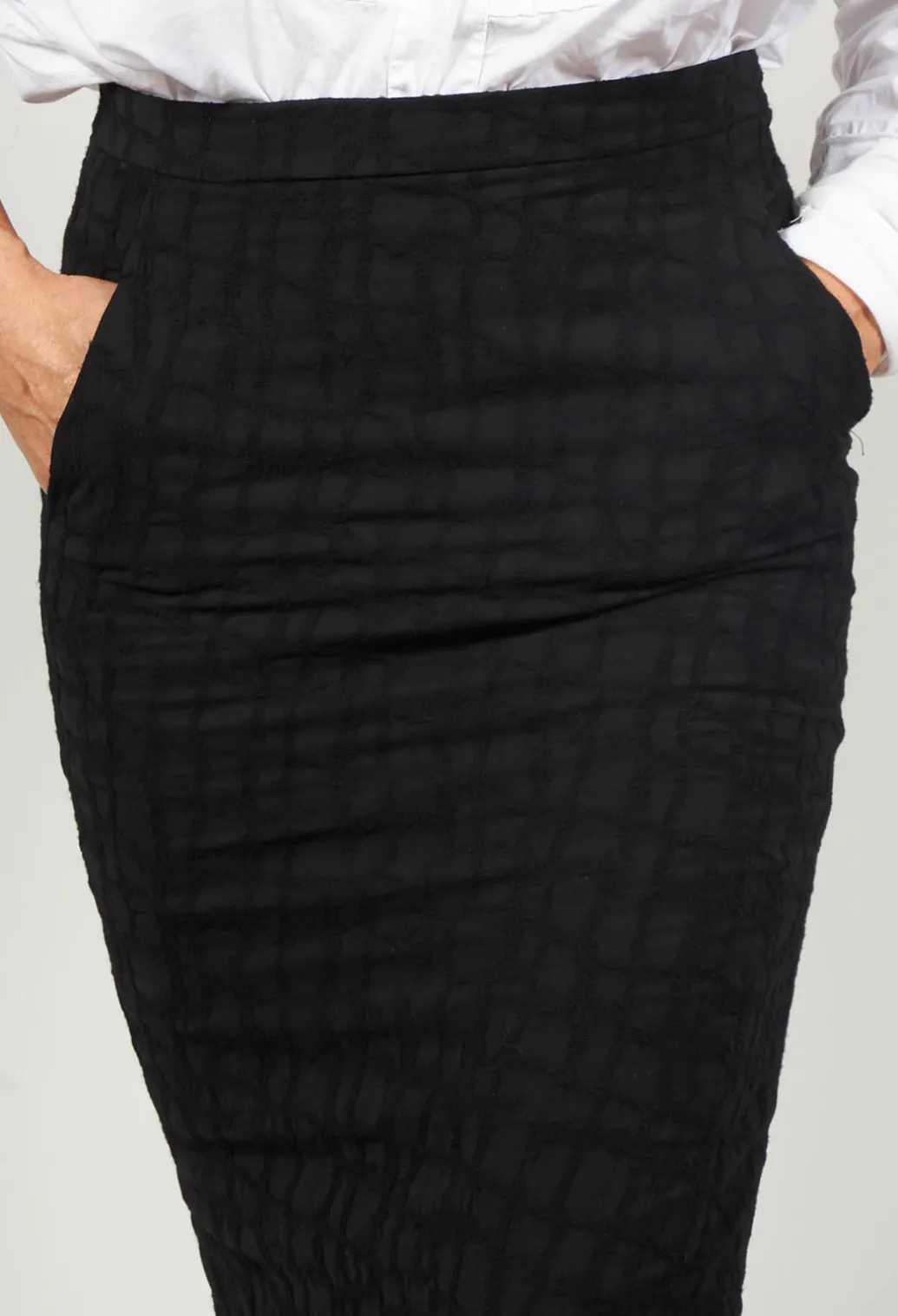Silky Slim Skirt with Split in Black