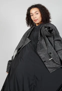 Single Button Herringbone Blazer in Grey