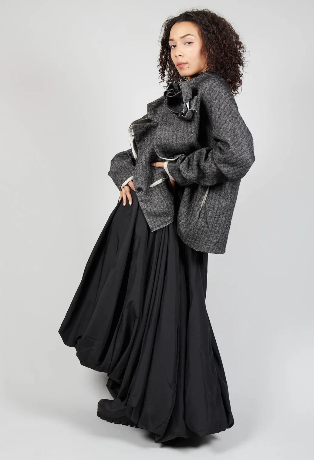 Single Button Herringbone Blazer in Grey