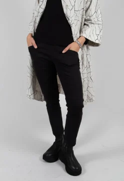 Skinny Fit Jeans in Black