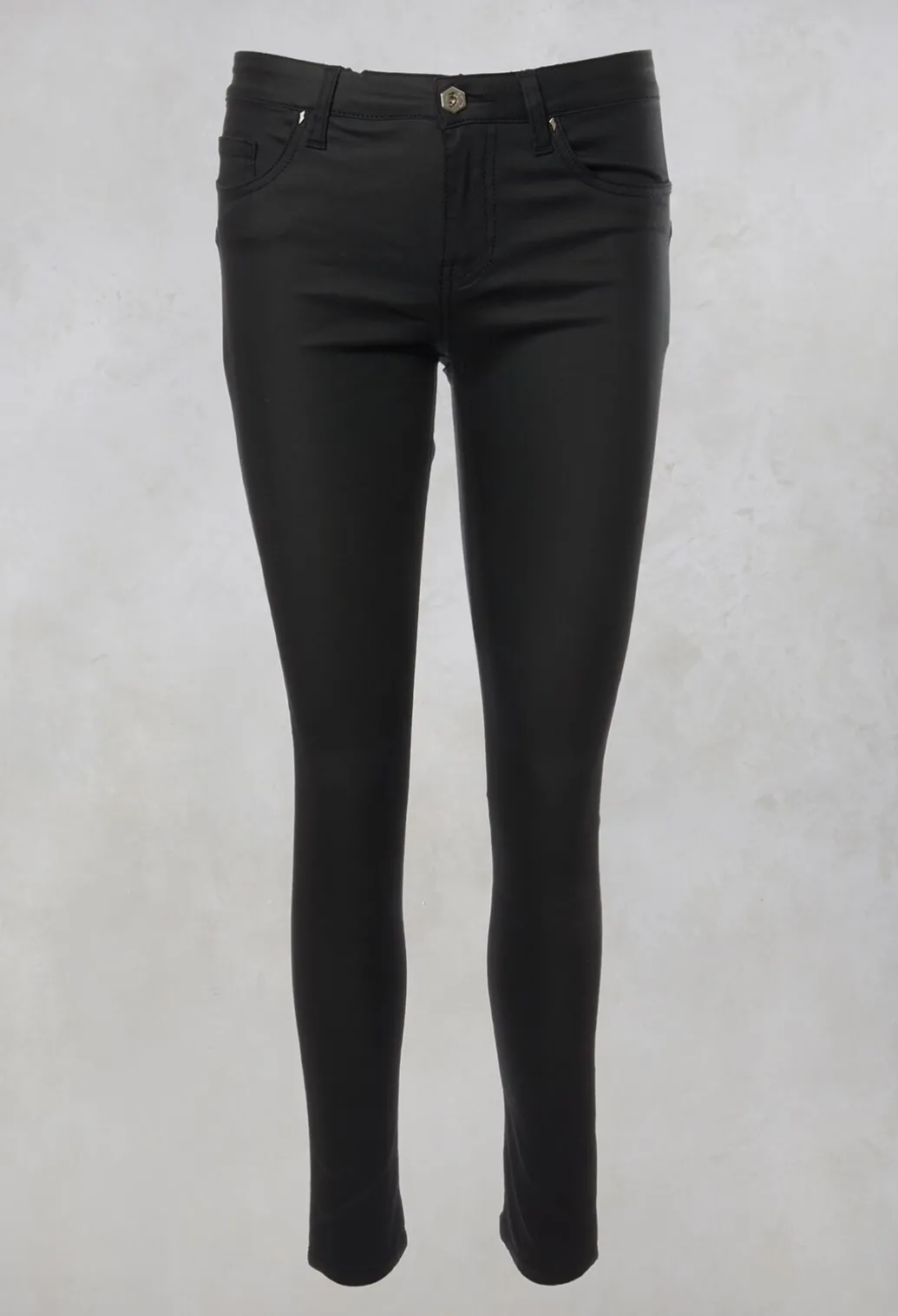 Skinny Soft Feel Jeans in Intrigue