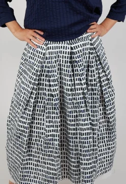 Skirt Print Jnes in Navy Sticks