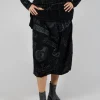 Skirt with Contrasting Waistband in Black Shiny Print