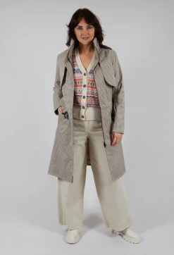 Skyet Coat in Beige Check