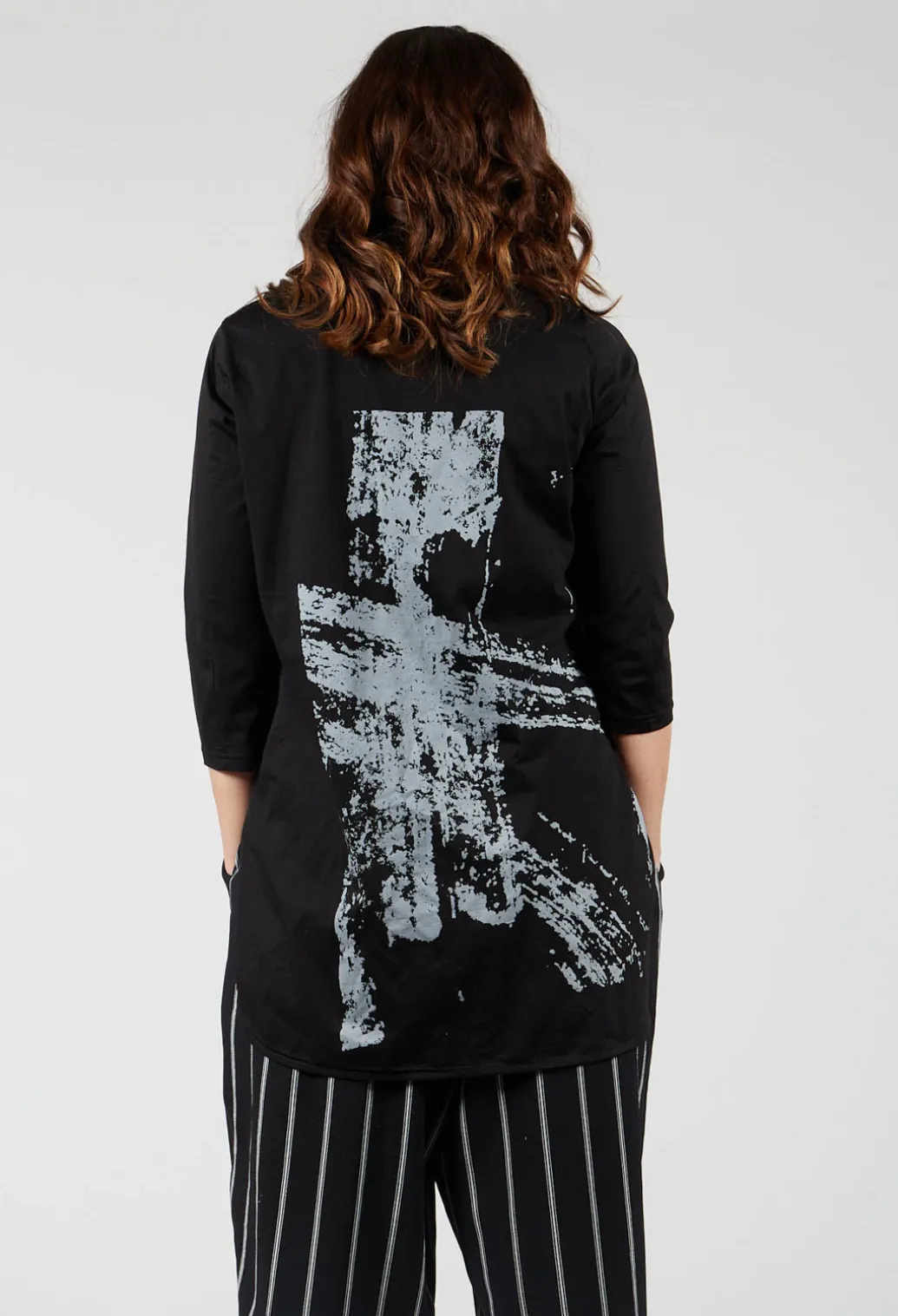 3/4 Sleeve T-Shirt in Black