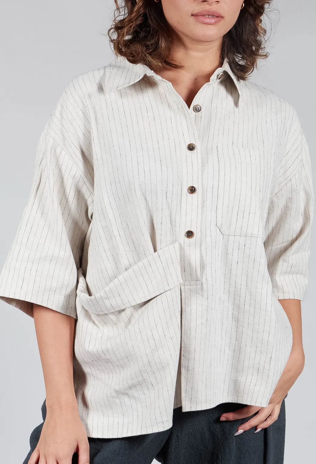 3/4 Sleeved Shirt with Statement Pocket in Ivory Stripe