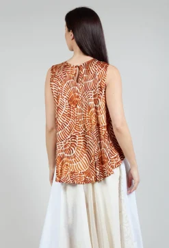 Sleeveless Blouse in Shell Print