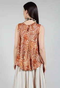Sleeveless Blouse in Shell Print