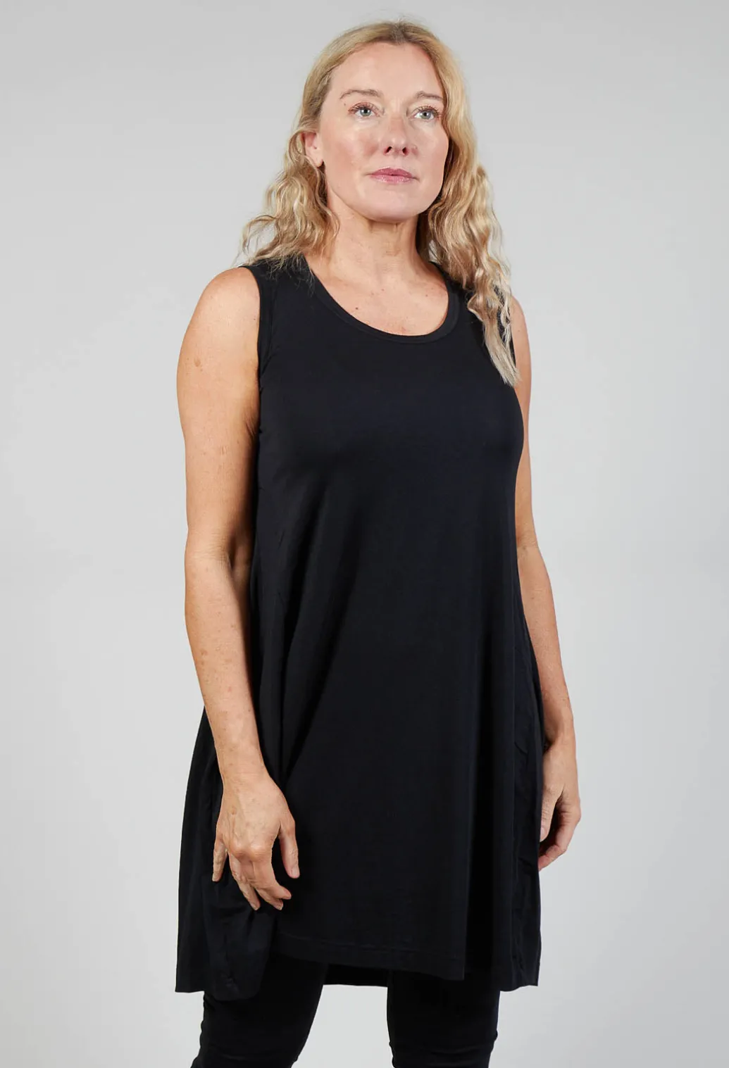 Sleeveless Jersey Dress in Black