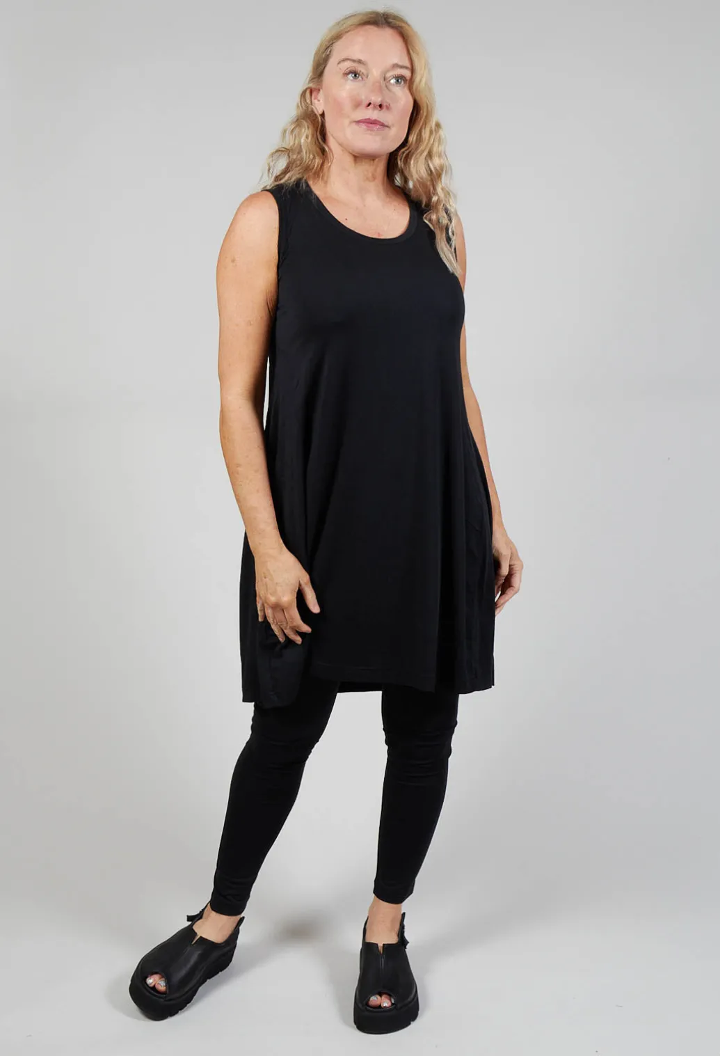 Sleeveless Jersey Dress in Black