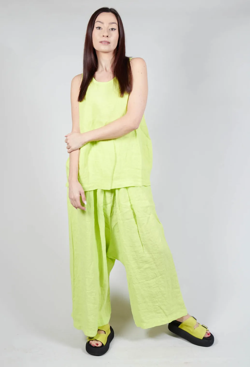 Sleeveless Linen Top in Sun