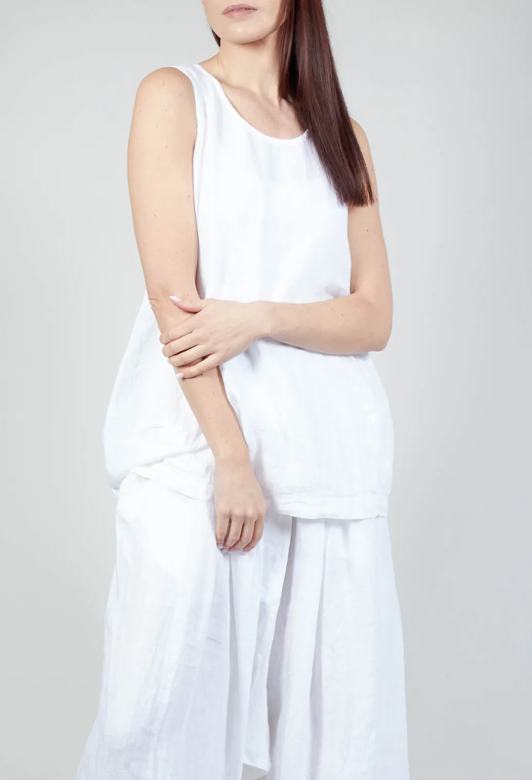 Sleeveless Linen Top in White