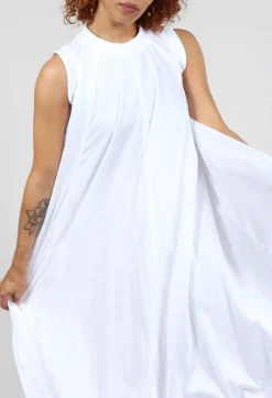 Sleeveless Maxi dress in White